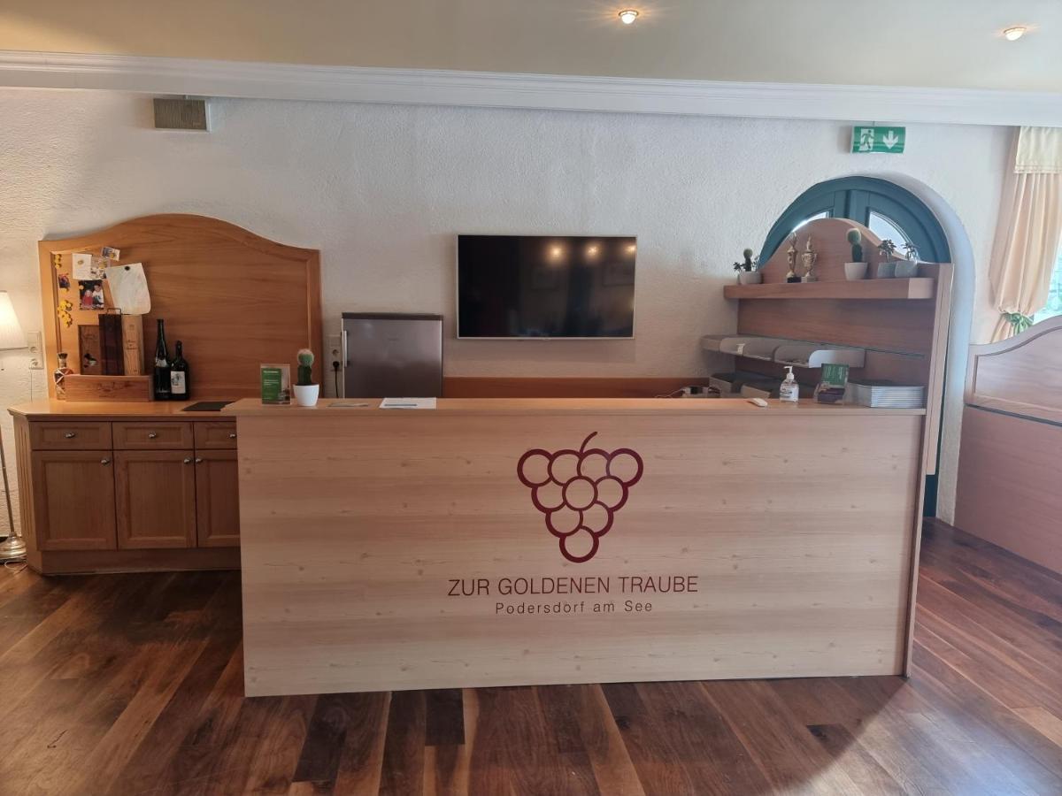 Landgasthof Zur Goldenen Traube Podersdorf am See Ngoại thất bức ảnh