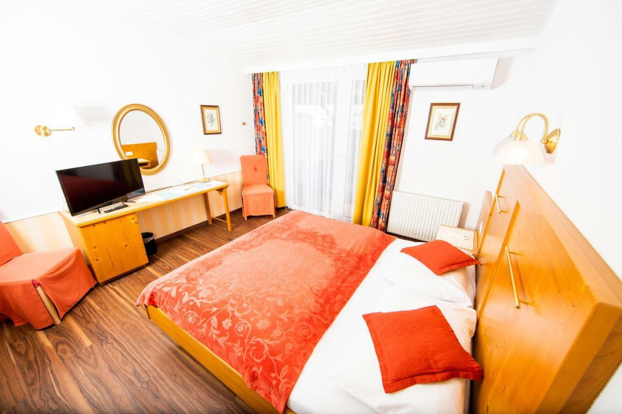Landgasthof Zur Goldenen Traube Podersdorf am See Ngoại thất bức ảnh
